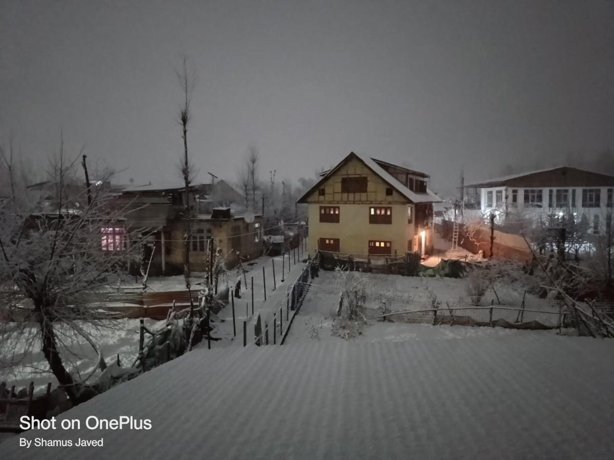 Hotel New Heaven Canal Srīnagar Dış mekan fotoğraf