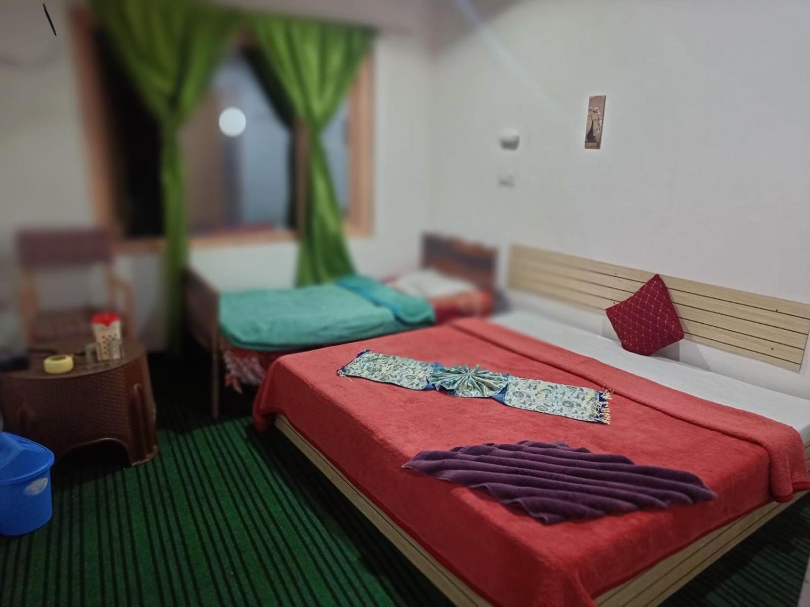 Hotel New Heaven Canal Srīnagar Dış mekan fotoğraf