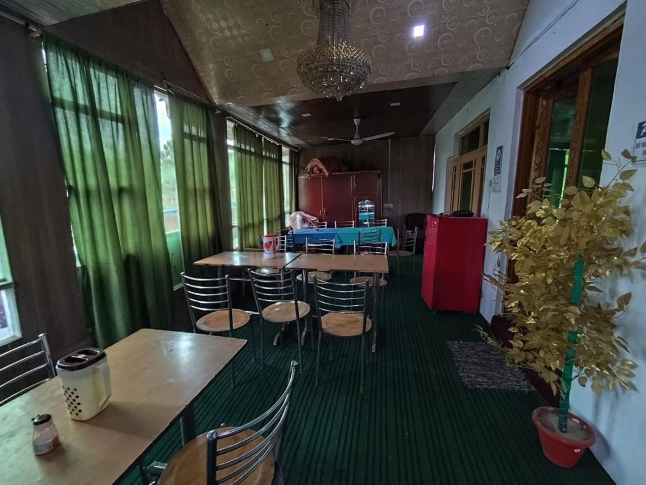 Hotel New Heaven Canal Srīnagar Dış mekan fotoğraf